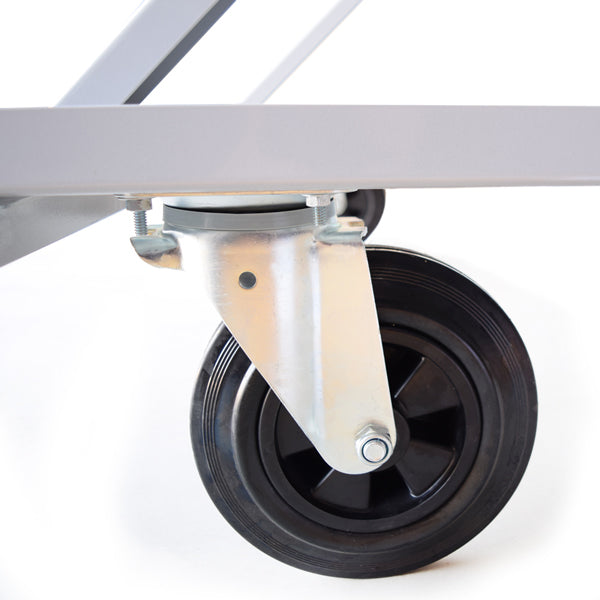 Carrinho para transporte e armazenagem de até 20 barreiras com 4 rodas Pista e Campo