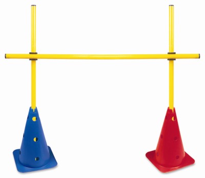 Obstáculo para treinamento com 2 cones de 38cm com furos, 3 hastes 1m e 2 presilhas Pista e Campo