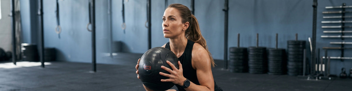 Slam ball: o que é, benefícios e como usar no treino