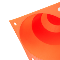 Cone de sinalização de plástico 23cm de altura laranja com faixas brancas refletivas Pista e Campo