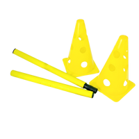 Kit 8 Cones de Agilidade Furados 23cm com 4 Hastes Velden