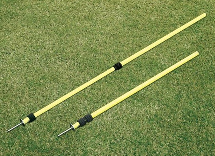 Baliza (slalom) com estaca ponteira reclinável e ajustável de aço Pista e Campo - cnj com 12 und (com bolsa)