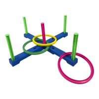 Jogo com seis argolas de plástico e alvo com pontuação