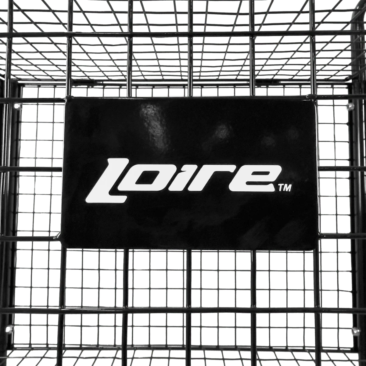Carrinho para transporte e armazenagem de bolas de tênis de aço Loire