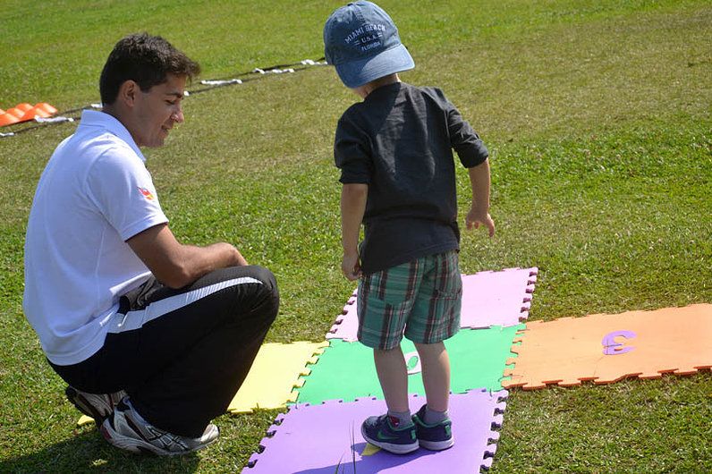 Kit Mini Atletismo Pista e Campo e CBAt - iniciação ao atletismo