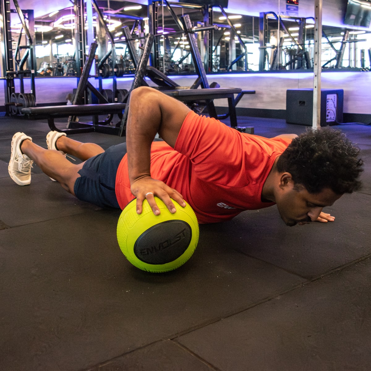 Medicine Ball 5kg Envolst com Quique para Performance